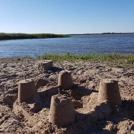 Seeschwalbe Nyaraló *